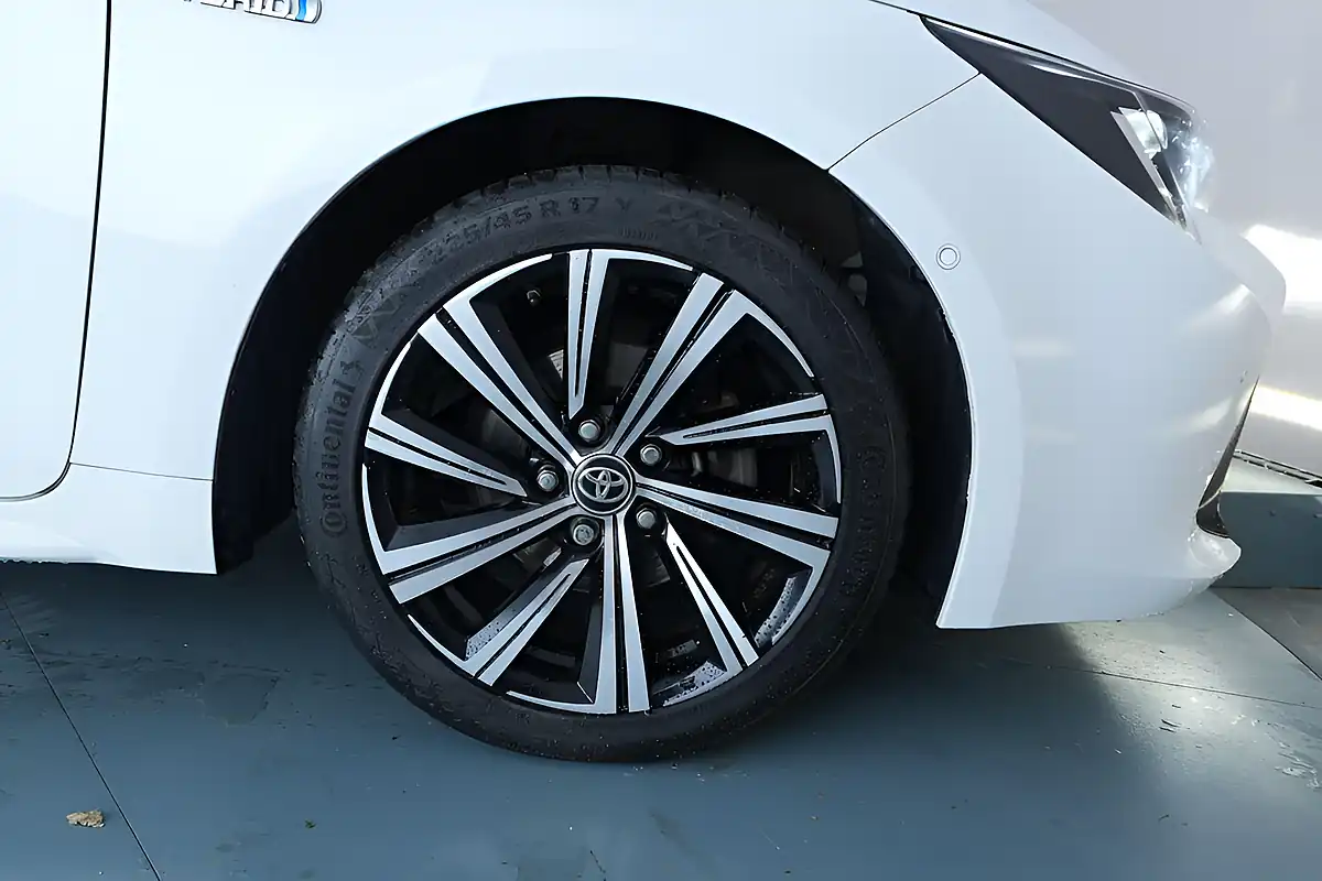 Used 2021 Toyota Corolla Design Touring Sports White - Interior and Exterior details 14