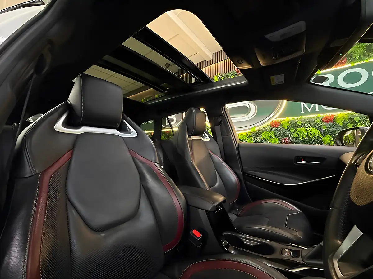 Used 2021 Toyota Corolla Excel White - Interior and Exterior details 15