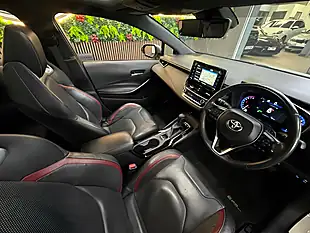 Used 2021 Toyota Corolla Excel White - Interior and Exterior details 16