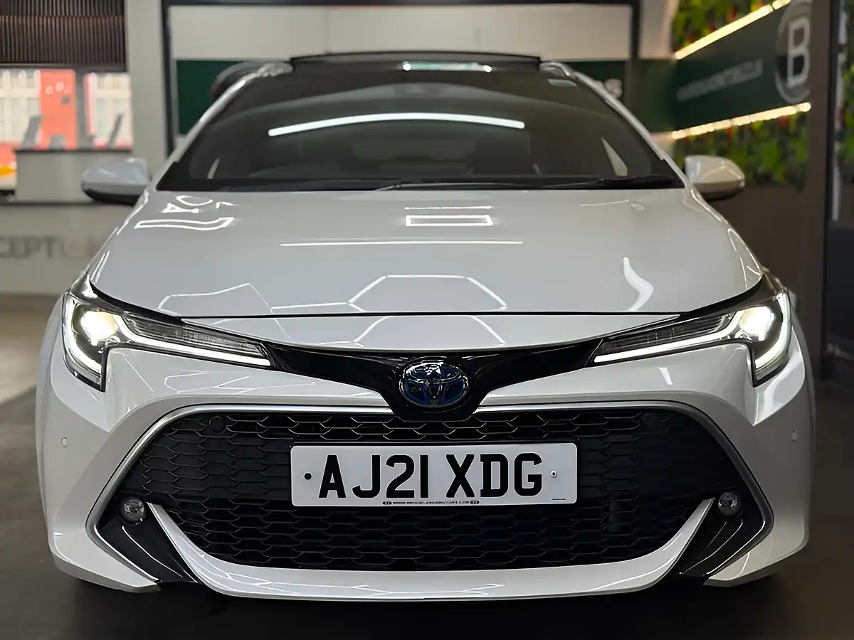 Used 2021 Toyota Corolla Excel White - Interior and Exterior details 3