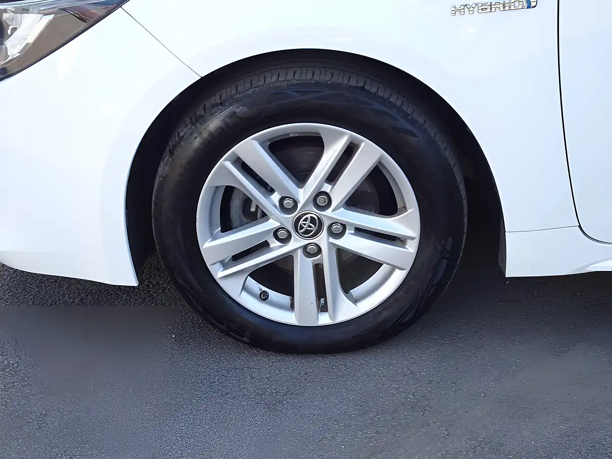 Used 2021 Toyota Corolla Icon Pure White - Interior and Exterior details 19