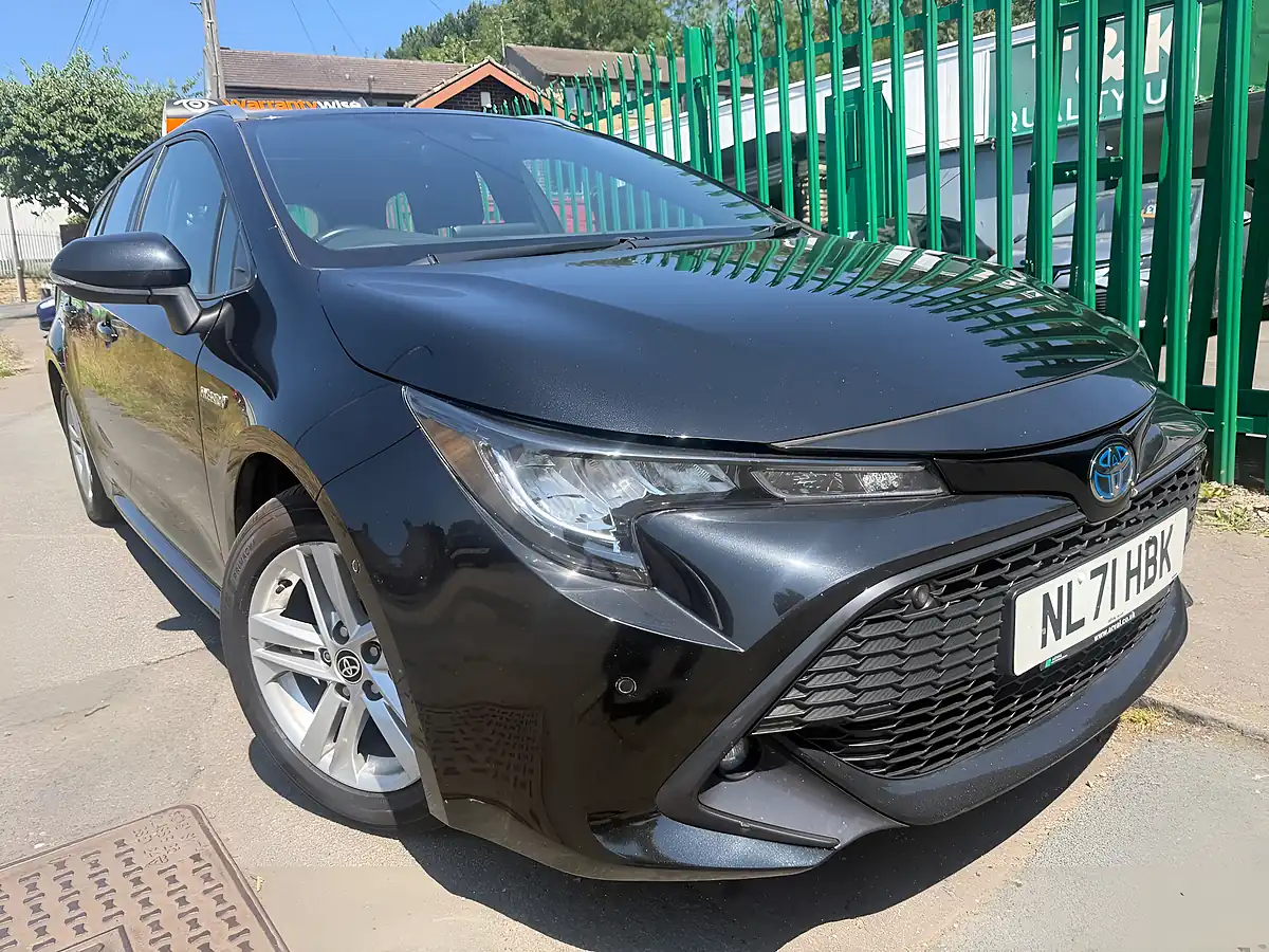 Used 2021 Toyota Corolla Icon Tech Black - Front View