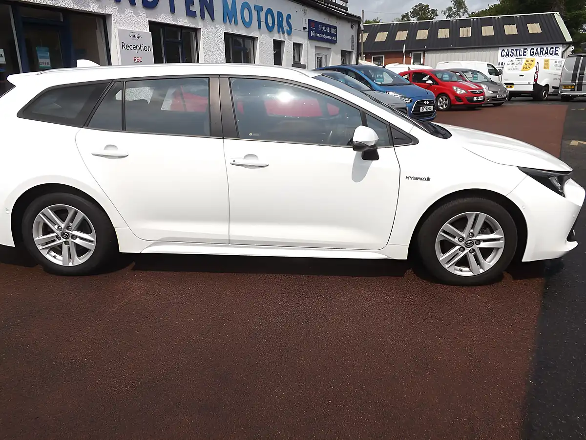 Used 2021 Toyota Corolla Icon Tech White - Interior and Exterior details 15