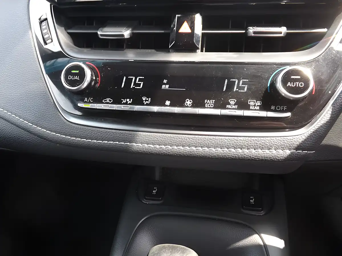 Used 2021 Toyota Corolla Icon Tech White - Interior and Exterior details 20