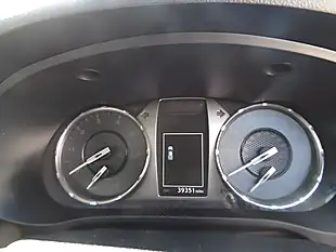 Used 2021 Toyota Hi-Lux Active White - Interior and Exterior details 11