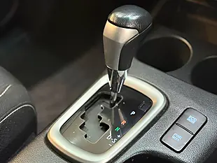 Used 2021 Toyota Hilux Invincible 4WD Dcb Silver - Interior and Exterior details 16
