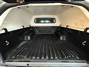 Used 2021 Toyota Hilux Invincible 4WD Dcb Silver - Interior and Exterior details 19