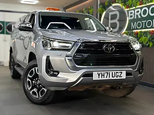 Used 2021 Toyota Hilux Invincible 4WD Dcb Silver - Interior and Exterior details 3