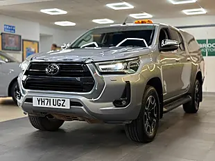 Used 2021 Toyota Hilux Invincible 4WD Dcb Silver - Interior and Exterior details 6