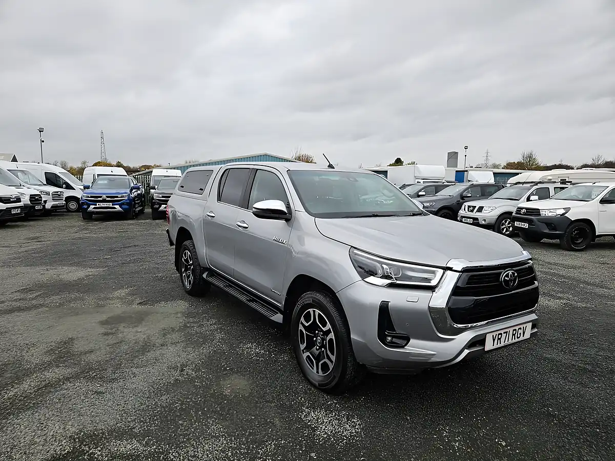 Used 2021 Toyota Hilux Invincible D-Xd Silver - Front View