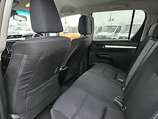 Used 2021 Toyota Hilux Invincible D-Xd Silver - Interior and Exterior details 10