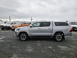 Used 2021 Toyota Hilux Invincible D-Xd Silver - Interior and Exterior details 5