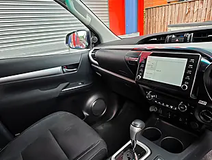 Used 2021 Toyota Hilux Invincible Dcb Silver - Interior and Exterior details 11