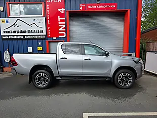 Used 2021 Toyota Hilux Invincible Dcb Silver - Interior and Exterior details 4