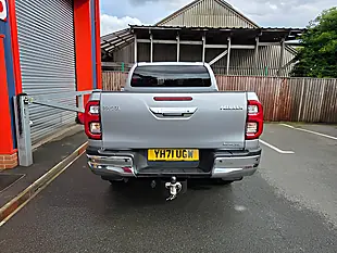 Used 2021 Toyota Hilux Invincible Dcb Silver - Interior and Exterior details 7