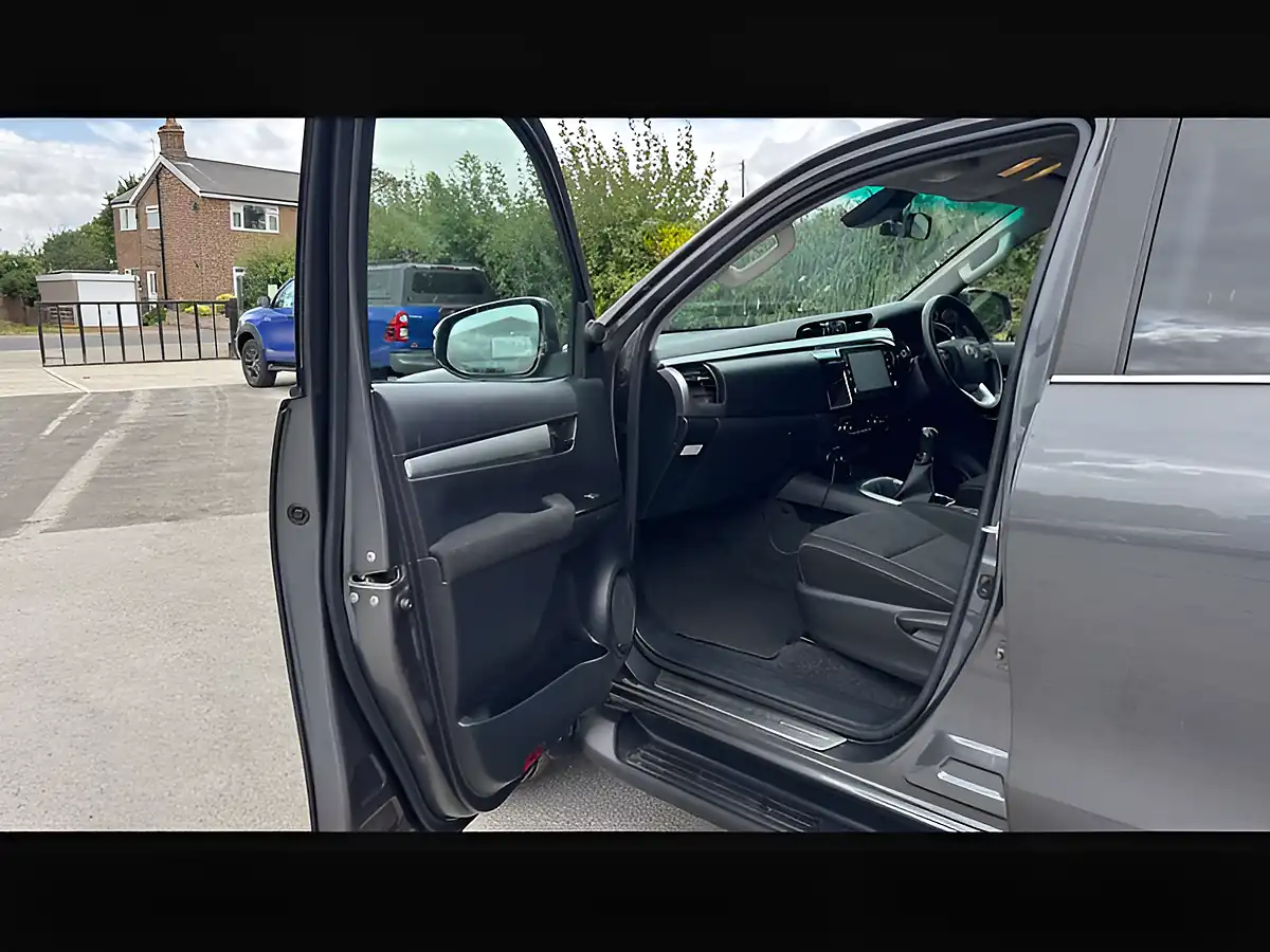Used 2021 Toyota Hilux Invincible Grey - Interior and Exterior details 14
