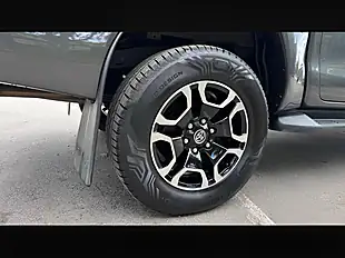 Used 2021 Toyota Hilux Invincible Grey - Interior and Exterior details 16