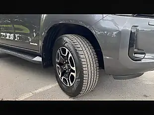 Used 2021 Toyota Hilux Invincible Grey - Interior and Exterior details 20