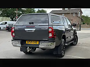 Used 2021 Toyota Hilux Invincible Grey - Interior and Exterior details 5