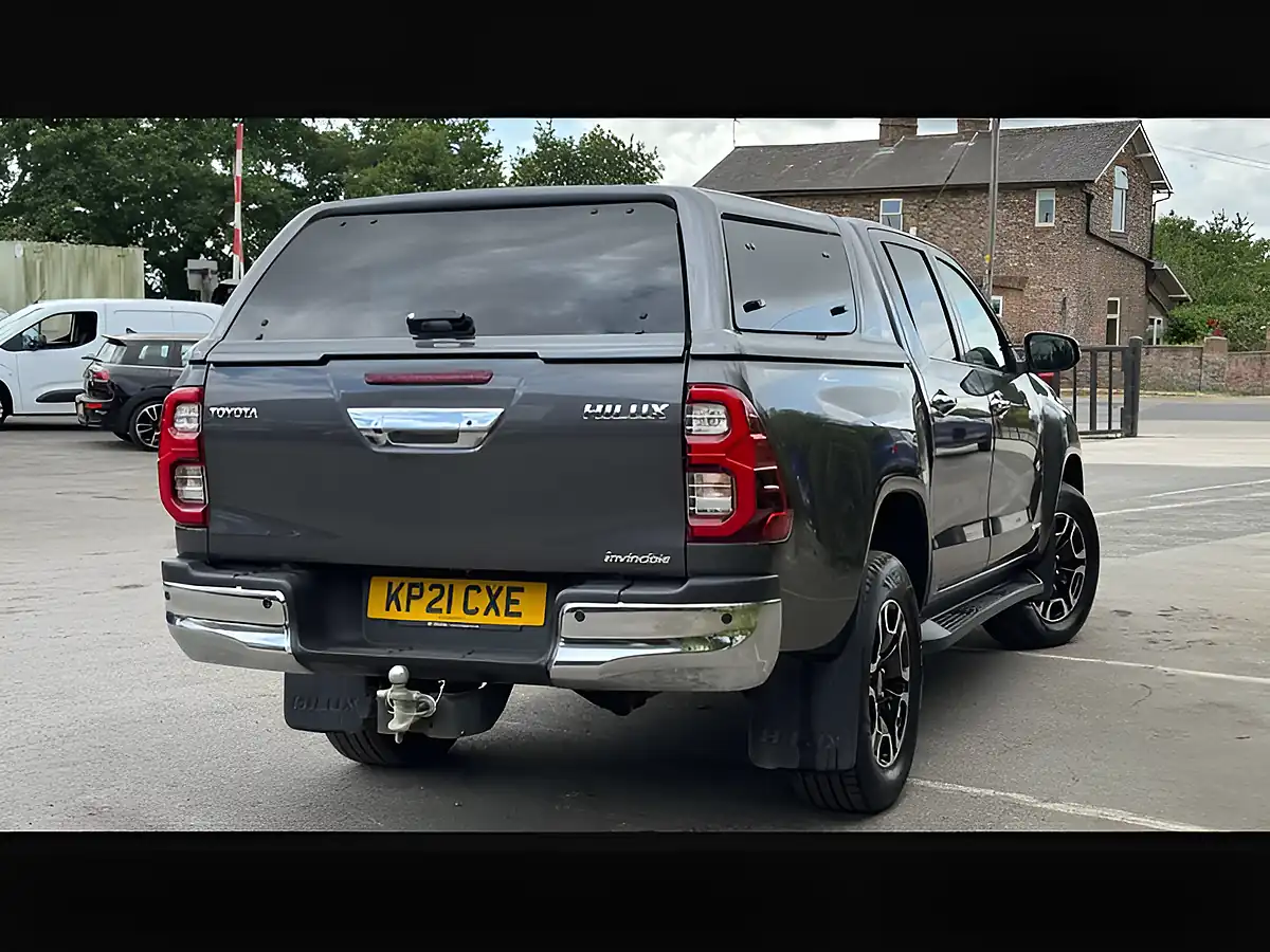 Used 2021 Toyota Hilux Invincible Grey - Interior and Exterior details 5