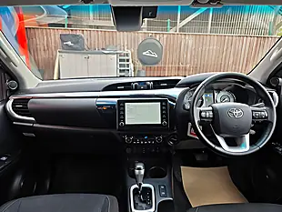 Used 2021 Toyota Hilux Invincible Grey - Interior and Exterior details 10