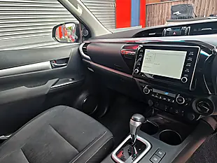 Used 2021 Toyota Hilux Invincible Grey - Interior and Exterior details 11