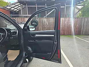 Used 2021 Toyota Hilux Invincible Grey - Interior and Exterior details 16