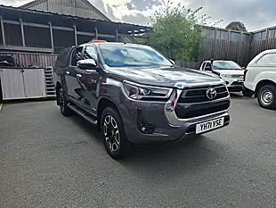 Used 2021 Toyota Hilux Invincible Grey - Interior and Exterior details 3