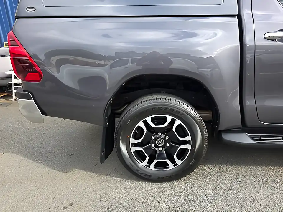 Used 2021 Toyota Hilux Invincible Grey - Interior and Exterior details 9