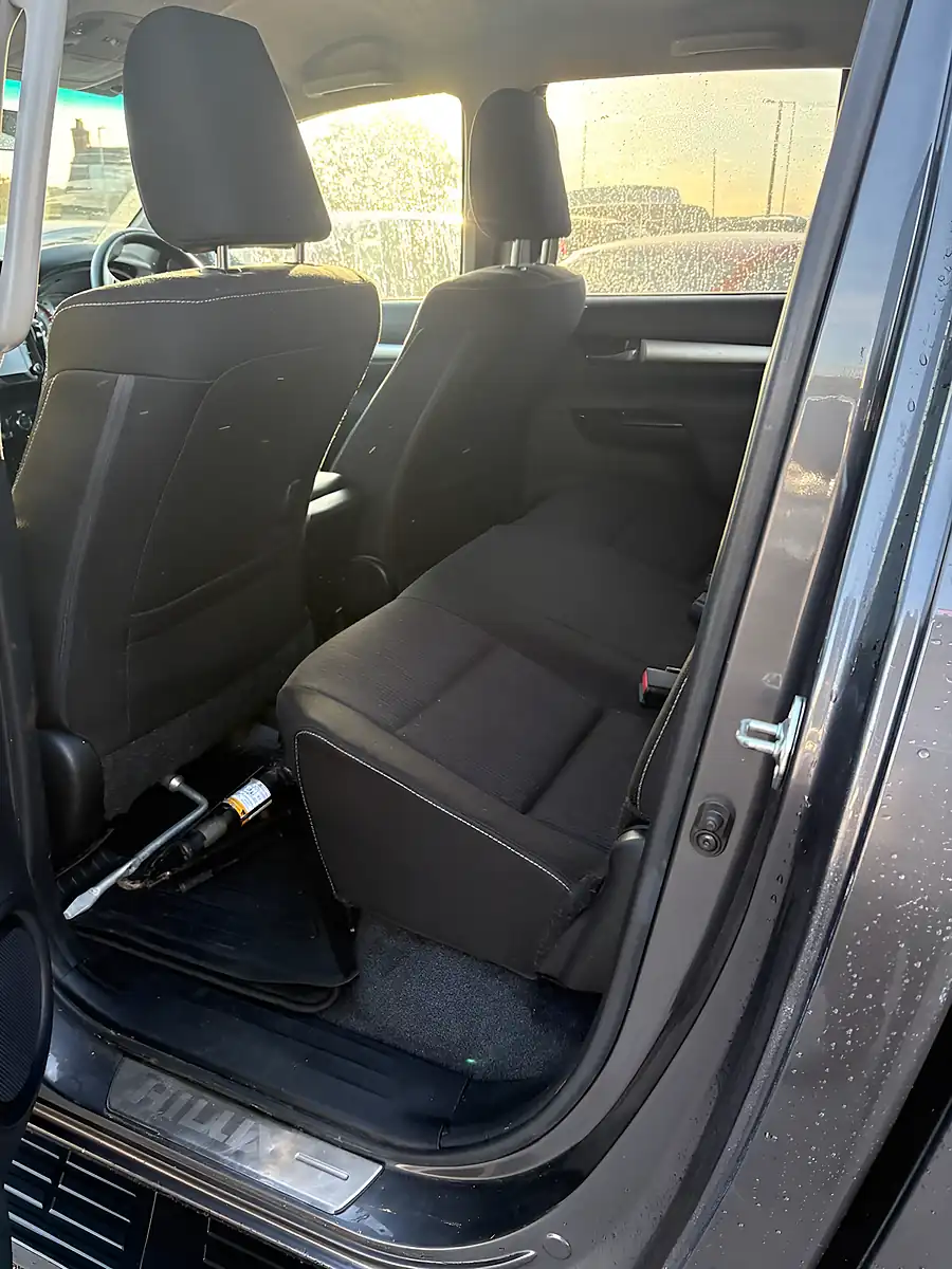 Used 2021 Toyota Hilux Invincible Grey - Interior and Exterior details 6