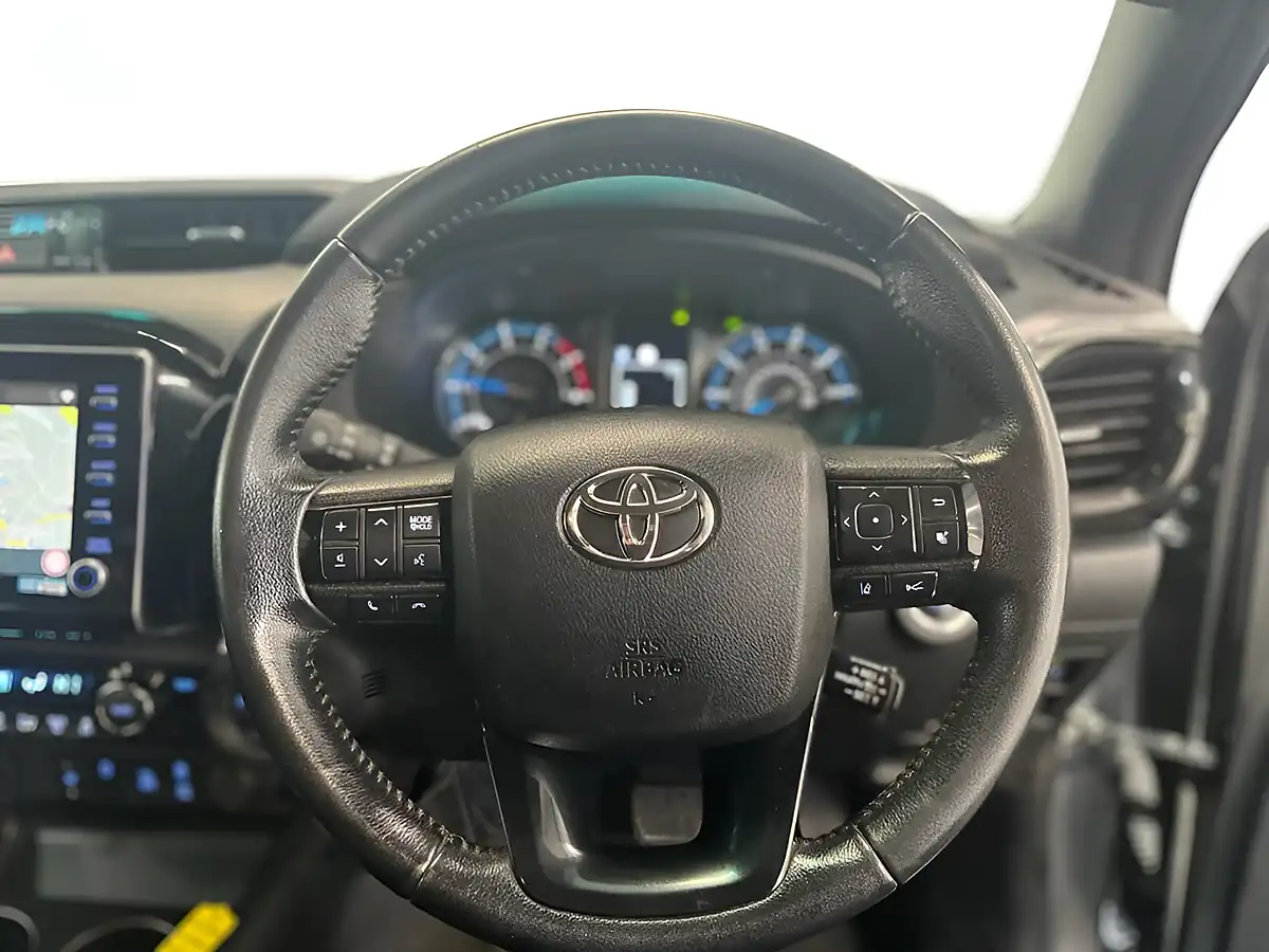 Used 2021 Toyota Hilux Invincible X Grey - Interior and Exterior details 17