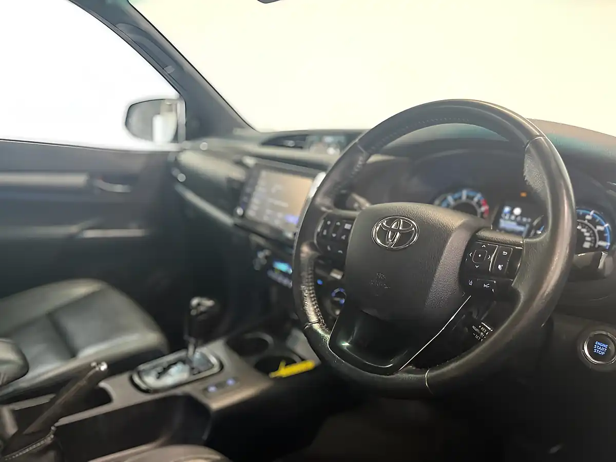 Used 2021 Toyota Hilux Invincible X Grey - Interior and Exterior details 18