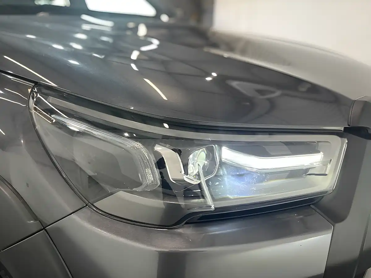 Used 2021 Toyota Hilux Invincible X Grey - Interior and Exterior details 7