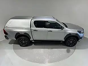 Used 2021 Toyota Hilux Invincible X Hi-Luxury Silver - Interior and Exterior details 4