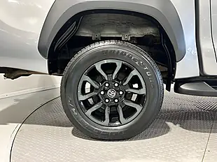 Used 2021 Toyota Hilux Invincible X Hi-Luxury Silver - Interior and Exterior details 9