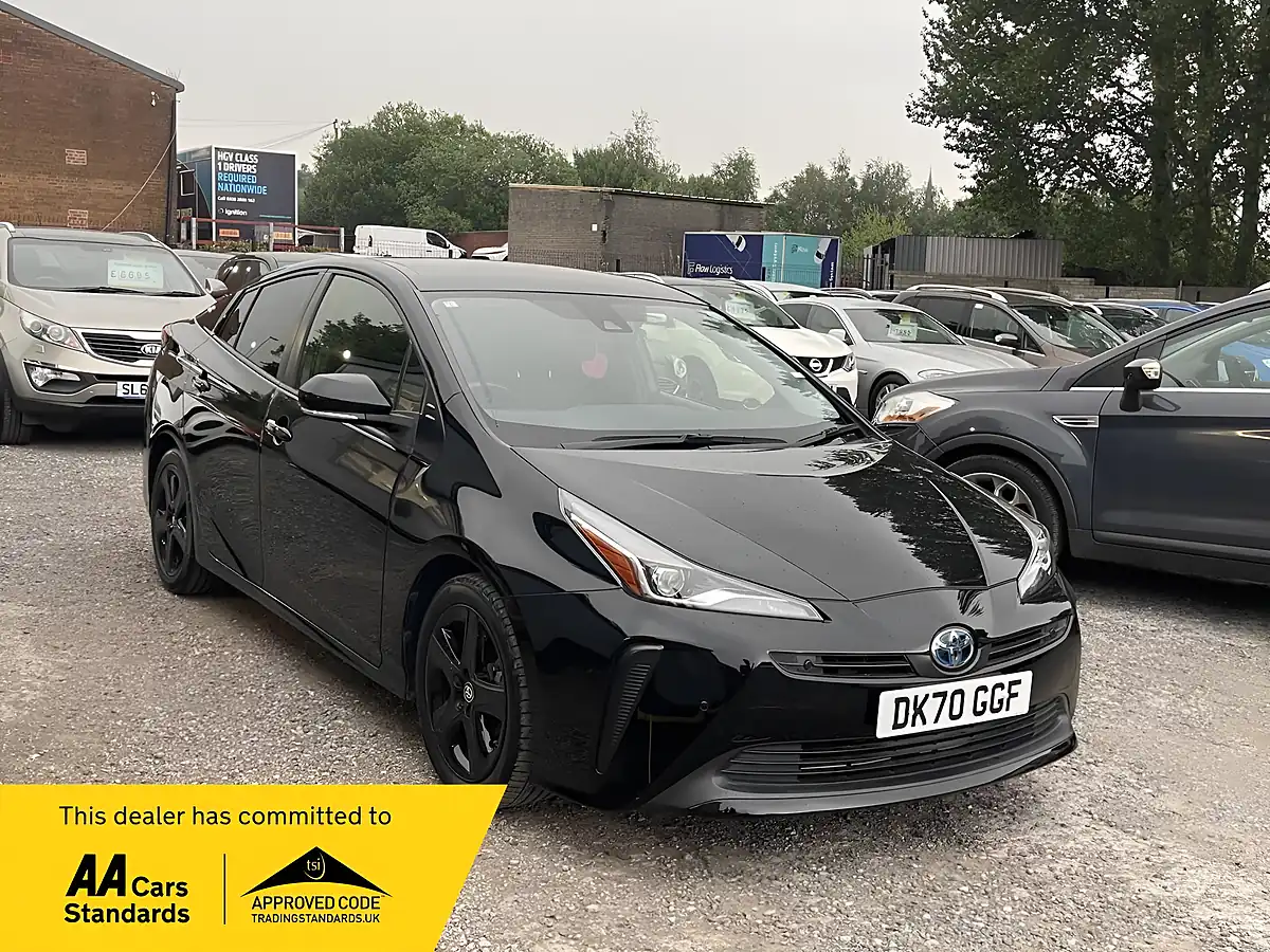 Used 2021 Toyota Prius Active Black - Front View