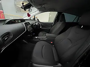 Used 2021 Toyota Prius Active Black - Interior and Exterior details 14