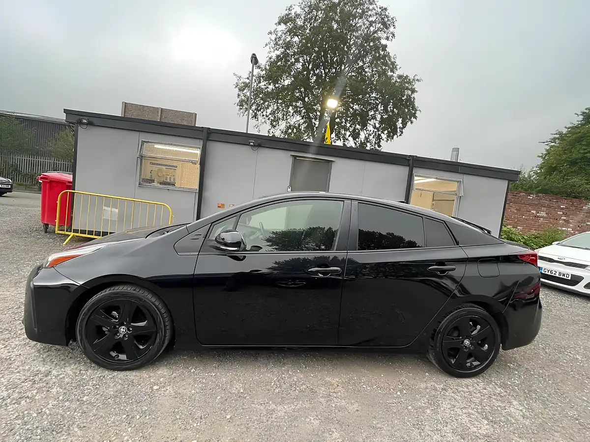 Used 2021 Toyota Prius Active Black - Interior and Exterior details 4
