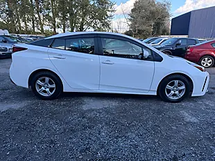 Used 2021 Toyota Prius Active Edition White - Interior and Exterior details 8