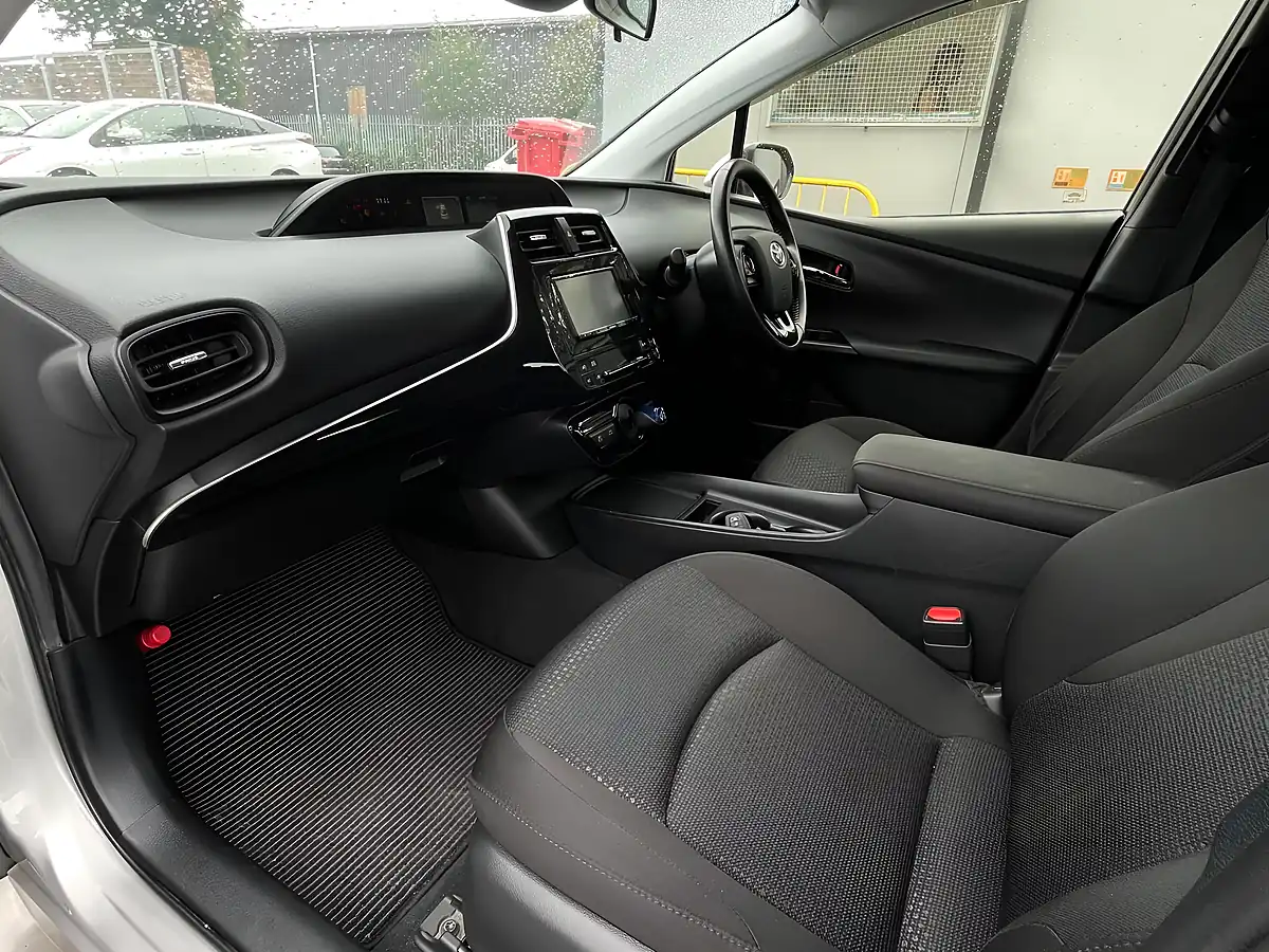 Used 2021 Toyota Prius Active Silver - Interior and Exterior details 13