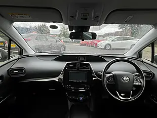 Used 2021 Toyota Prius Active Silver - Interior and Exterior details 15