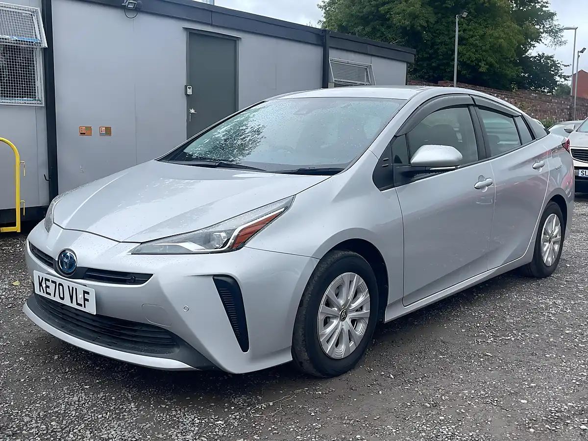 Used 2021 Toyota Prius Active Silver - Interior and Exterior details 3