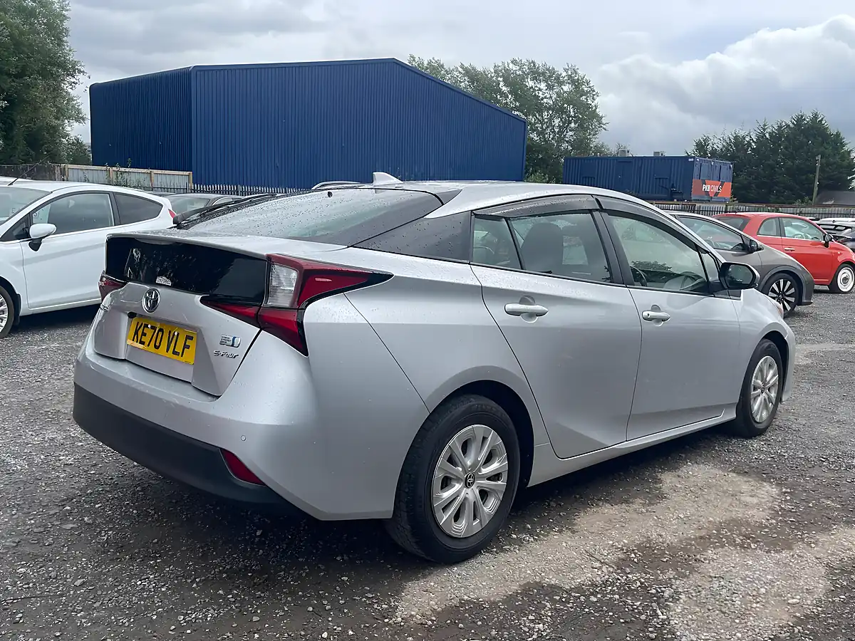 Used 2021 Toyota Prius Active Silver - Interior and Exterior details 7