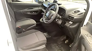 Used 2021 Toyota Proace City Active Short Panel Van White - Interior and Exterior details 14