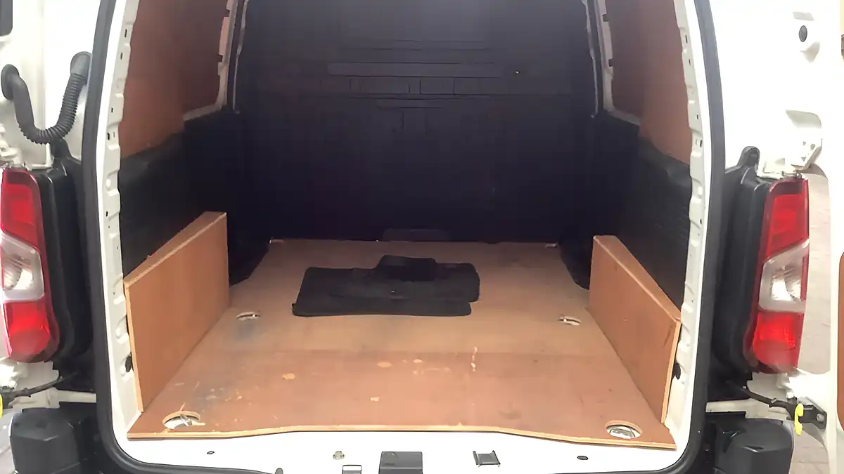 Used 2021 Toyota Proace City Active Short Panel Van White - Interior and Exterior details 19