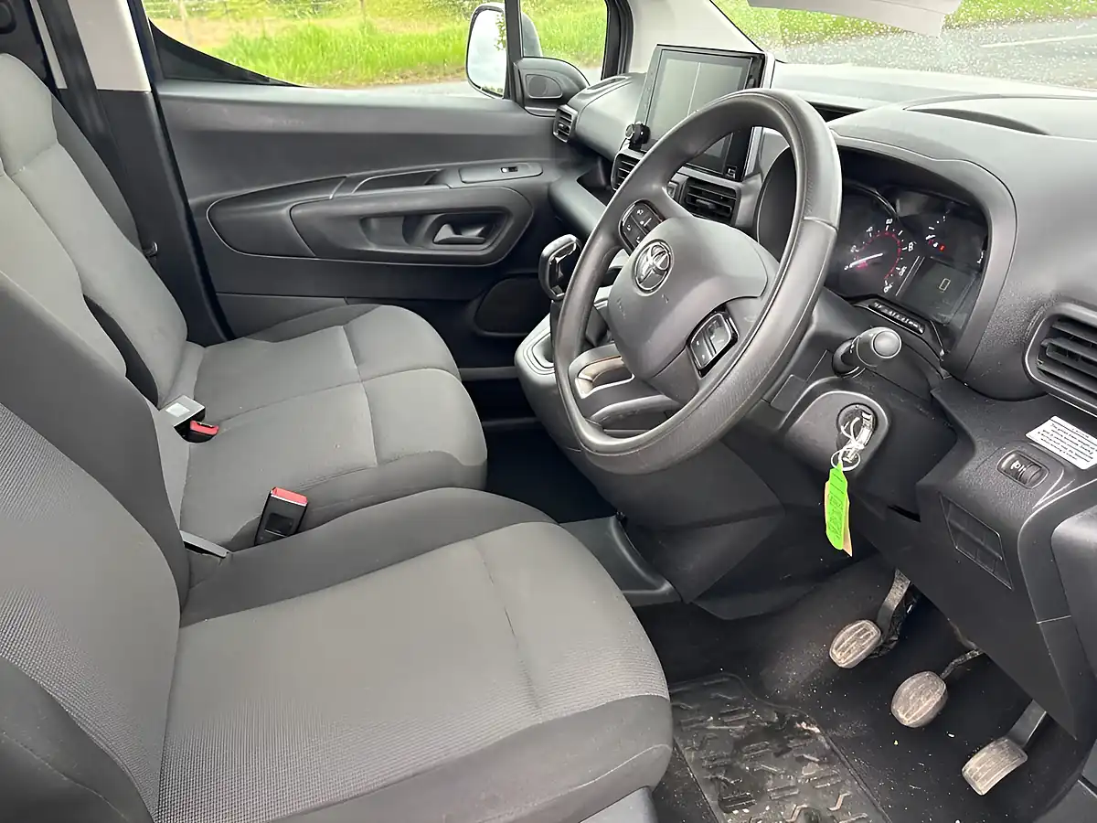 Used 2021 Toyota Proace City Icon Blue - Interior and Exterior details 15