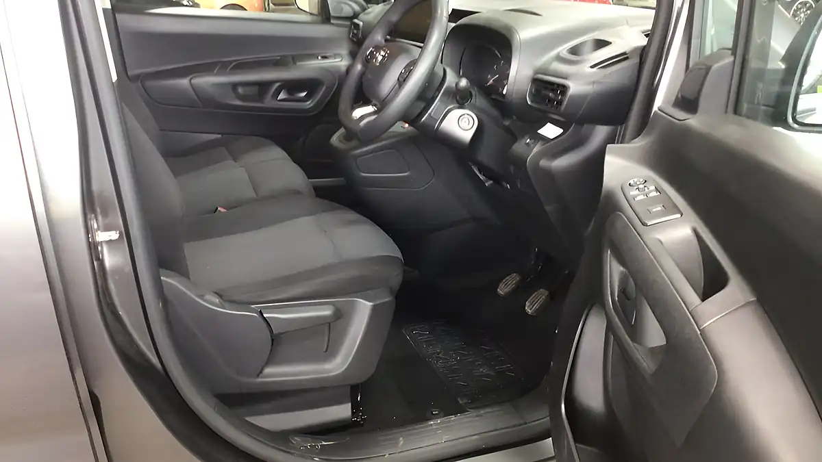 Used 2021 Toyota Proace City Icon Grey - Interior and Exterior details 11
