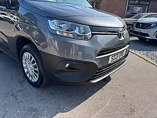 Used 2021 Toyota Proace City Icon Short Panel Van Swb Grey - Interior and Exterior details 4