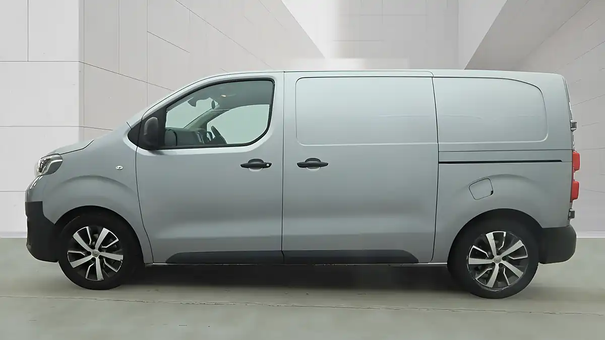 Used 2021 Toyota Proace Icon Grey - Interior and Exterior details 6
