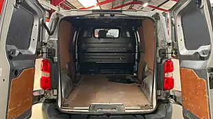 Used 2021 Toyota Proace Icon Grey - Interior and Exterior details 9